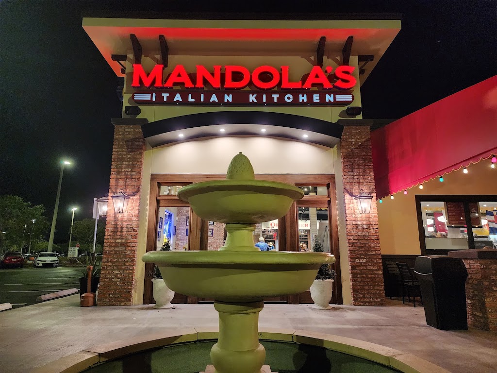 Mandolas Italian Kitchen 34677