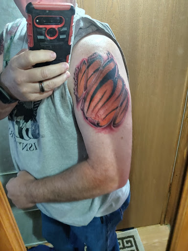 Explore tattoo father daughter ideas, creative tattoo ideas in Southport, available at Inklanation Custom Tattoos