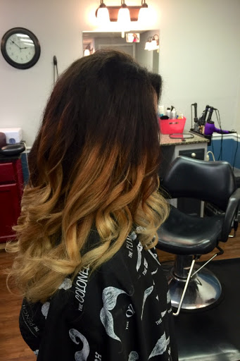 Beauty Salon «Pizazz Hair Salon», reviews and photos, Pizazz Hair Salon, 3 E Main St, Festus, MO 63028, USA