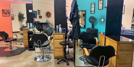 Hair Salon «Trendz Salon», reviews and photos, 8020 Central Park Dr, Waco, TX 76712, USA