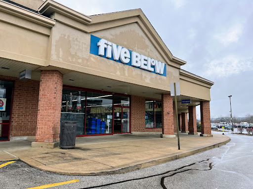 Variety Store «Five Below», reviews and photos, 1078 E Lancaster Ave, Downingtown, PA 19335, USA