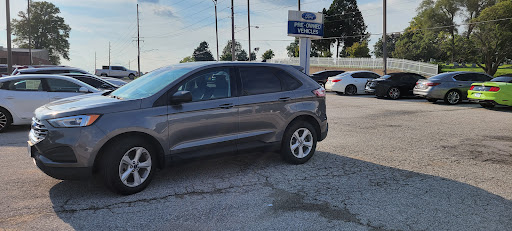 Ford Dealer «Pundmann Ford», reviews and photos, 2727 W Clay St, St Charles, MO 63301, USA