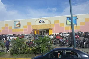 C.C. Paseo Shopping Babahoyo image