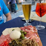 Photo n°1 de l'avis de Dionigi.i fait le 04/06/2023 à 15:37 sur le  Ó Re Friggitoria à Naples