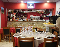 Atmosphère du Restaurant La Montagne à Limeil-Brévannes - n°12
