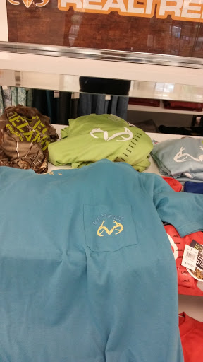 Department Store «Walmart Supercenter», reviews and photos, 16375 Merchants Ln, King George, VA 22485, USA