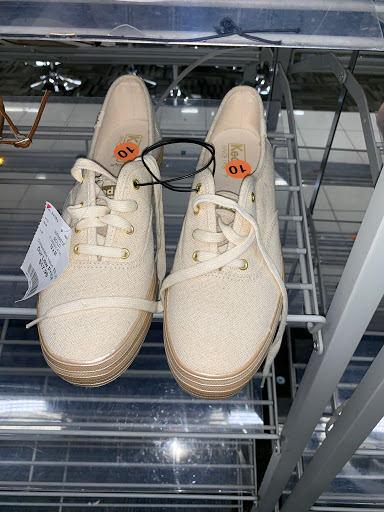 Clothing Store «Burlington Coat Factory», reviews and photos, 480 Boston Rd, Billerica, MA 01821, USA