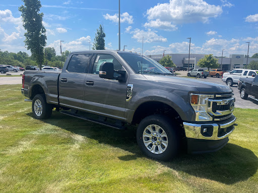 Car Dealer «Szott Ford», reviews and photos, 8800 E Holly Rd, Holly, MI 48442, USA