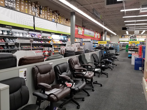 Office Supply Store «Staples», reviews and photos, 4940 O St, Lincoln, NE 68510, USA