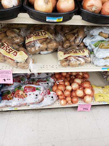 Grocery Store «Freeman Foods of North English», reviews and photos, 119 N Main St, North English, IA 52316, USA