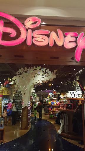 Shopping Mall «La Plaza Mall», reviews and photos, 2200 S 10th St, McAllen, TX 78503, USA