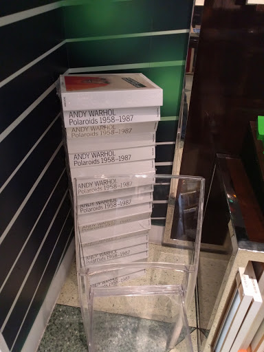 Book Store «TASCHEN Store Miami», reviews and photos, 1111 Lincoln Rd, Miami Beach, FL 33139, USA