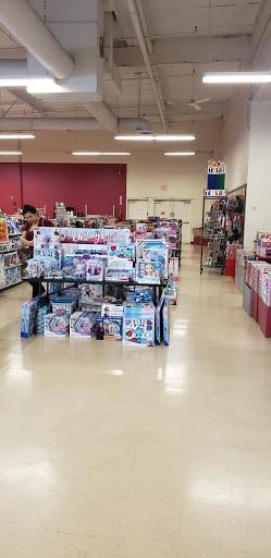 Clothing Store «Burlington Coat Factory», reviews and photos, 13550 Whittier Blvd, Whittier, CA 90605, USA