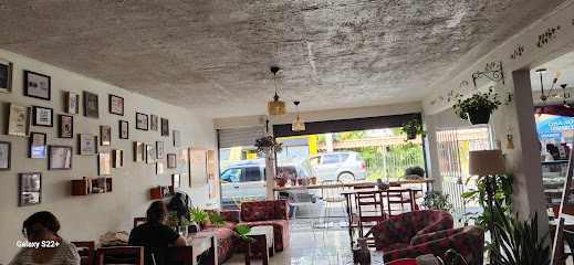 Donde Su La Cafeteria - XX63+84X 200 2, San José Province, Moravia, Costa Rica