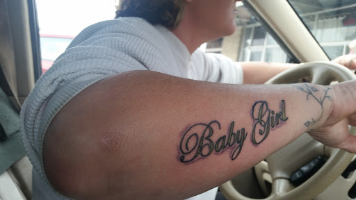 Tattoo Shop «Reigning Ink Tattoo», reviews and photos, 307 S Anderson St, Tullahoma, TN 37388, USA