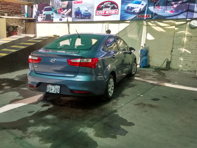 Opiniones de Bunker Car Wash & Detailing en Yanahuara - Servicio de lavado de coches