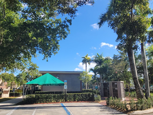 Funeral Home «Palms Woodlawn Funeral Home», reviews and photos, 27100 Old Dixie Hwy, Homestead, FL 33032, USA
