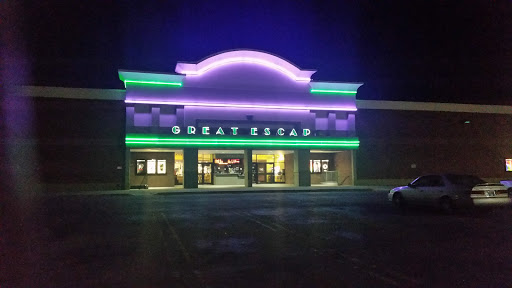 Movie Theater «Regal Cinemas Greenwood Mall 10», reviews and photos, 2625 Scottsville Rd, Bowling Green, KY 42104, USA