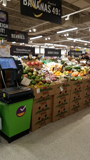 Grocery Store «Stop & Shop», reviews and photos, 610 White Plains Rd, Tarrytown, NY 10591, USA