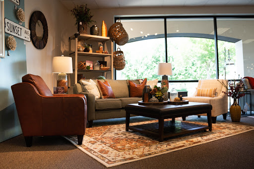 Furniture Store «La-Z-Boy Furniture Galleries», reviews and photos, 7070 SW Nyberg St, Tualatin, OR 97062, USA