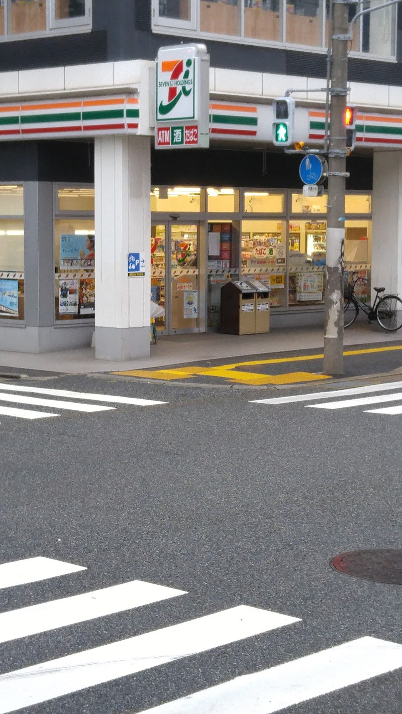 セブン-イレブン 福岡西新中央店