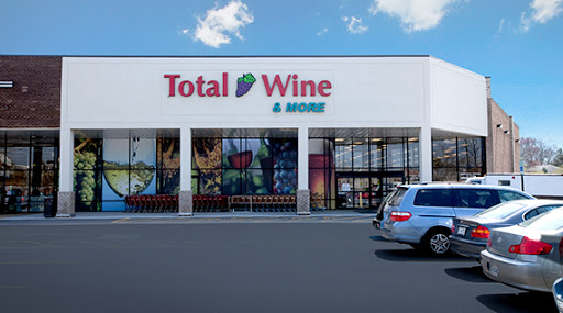 Total Wine & More, 1451 Chain Bridge Rd, McLean, VA 22101, USA, 