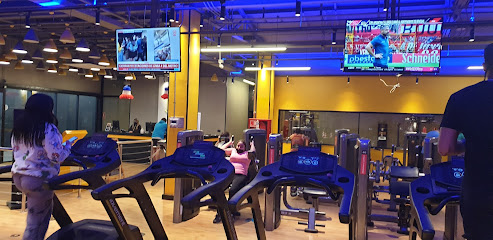 Gimnasio Smart Fit - Núcleo San Diego - Ñuble, 1055 Piso 4, Local 10, Santiago, Región Metropolitana, Chile