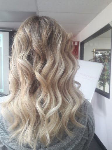 Hair Salon «Mach 1 Beauty Salon», reviews and photos, 1888 Polk St, Hollywood, FL 33020, USA