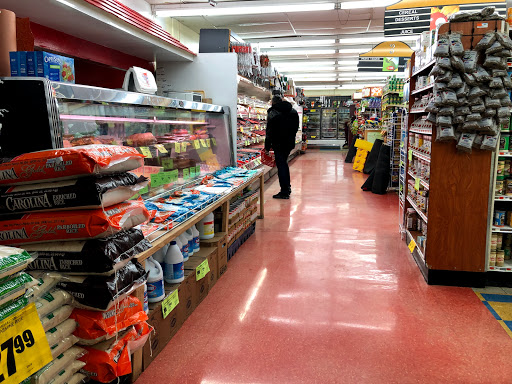 Grocery Store «C-Town Supermarkets», reviews and photos, 120 Clinton Ave, Newark, NJ 07114, USA