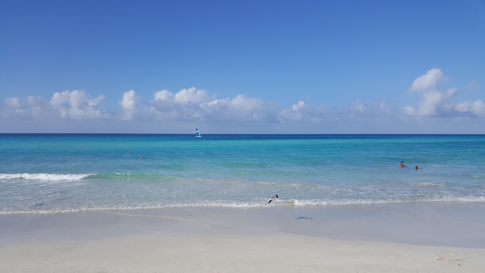 Foto de Praia de Varadero II - lugar popular entre os apreciadores de relaxamento
