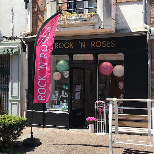 Magasin d'ameublement et de décoration ROCK 'N ROSES, spécialiste de la rose Pornic