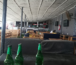 BeeShop's Place photo