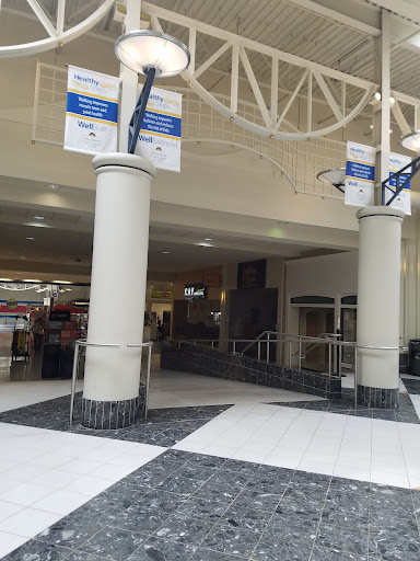 Shopping Mall «Lebanon Valley Mall», reviews and photos, 2231 Lebanon Valley Mall, Lebanon, PA 17042, USA