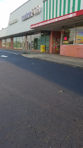 El Amigo Supermarket, 13 Smith St, Fairburn, GA 30213, USA, 