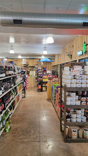 Farm & Garden Center