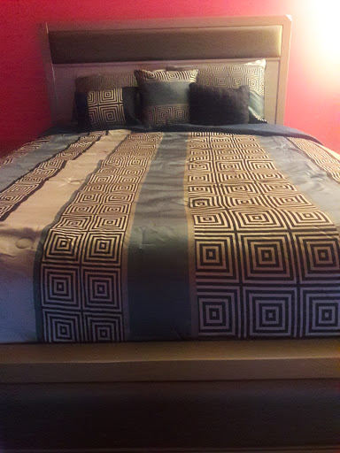 Furniture Store «Rooms To Go Furniture Store - Daytona Beach», reviews and photos, 2375 W International Speedway Blvd, Daytona Beach, FL 32114, USA