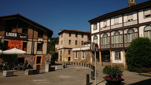 Intxaurre Herriko Taberna