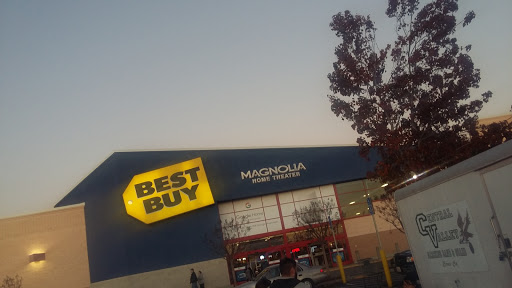 Electronics Store «Best Buy», reviews and photos, 3900 Sisk Rd B, Modesto, CA 95356, USA
