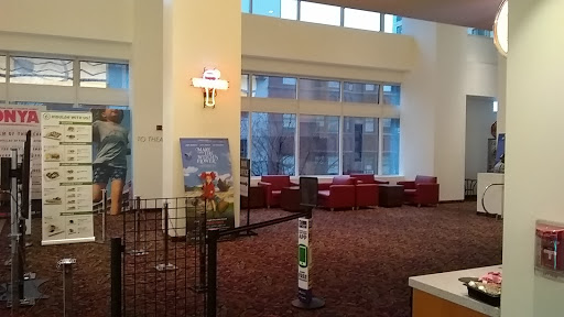 Movie Theater «Regal Cinemas Fox Tower 10», reviews and photos, 846 SW Park Ave, Portland, OR 97205, USA