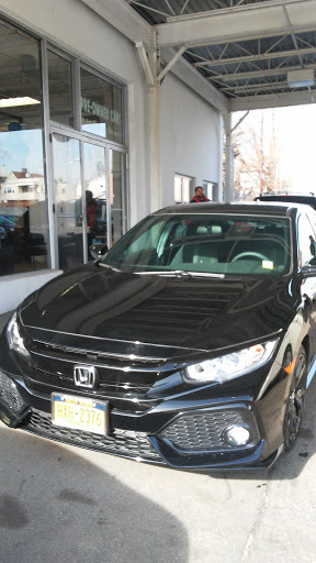 Honda Dealer «Bronx Honda», reviews and photos, 2541 E Tremont Ave, Bronx, NY 10461, USA