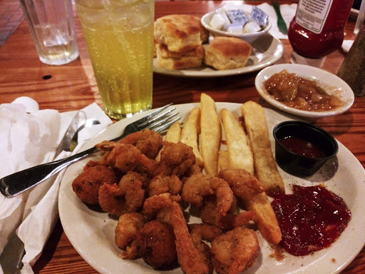 American Restaurant «Cracker Barrel Old Country Store», reviews and photos, 2012 E 59th St, Anderson, IN 46013, USA