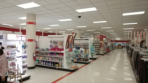 Department Store «Target», reviews and photos, 1495 Old York Rd, Abington, PA 19001, USA