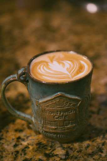 Coffee Shop «Front Porch Cafe», reviews and photos, 300 US-64, Manteo, NC 27954, USA