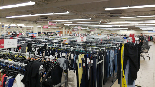 Clothing Store «Burlington Coat Factory», reviews and photos, 99 Southgate Ave, Daly City, CA 94015, USA