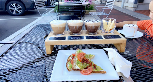 Coffee Shop «Tulipán Hungarian Pastry and Coffee Shop», reviews and photos, 122 S Market St, Wooster, OH 44691, USA