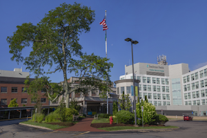 Charlton Memorial Hospital image