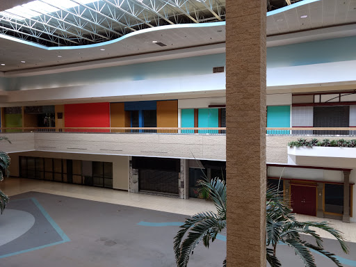 Shopping Mall «Century III Mall», reviews and photos, 3075 Clairton Rd, West Mifflin, PA 15123, USA