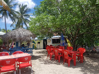 Atmosphère du Restaurant créole Chez Evelyne à Les Anses-d'Arlet - n°2