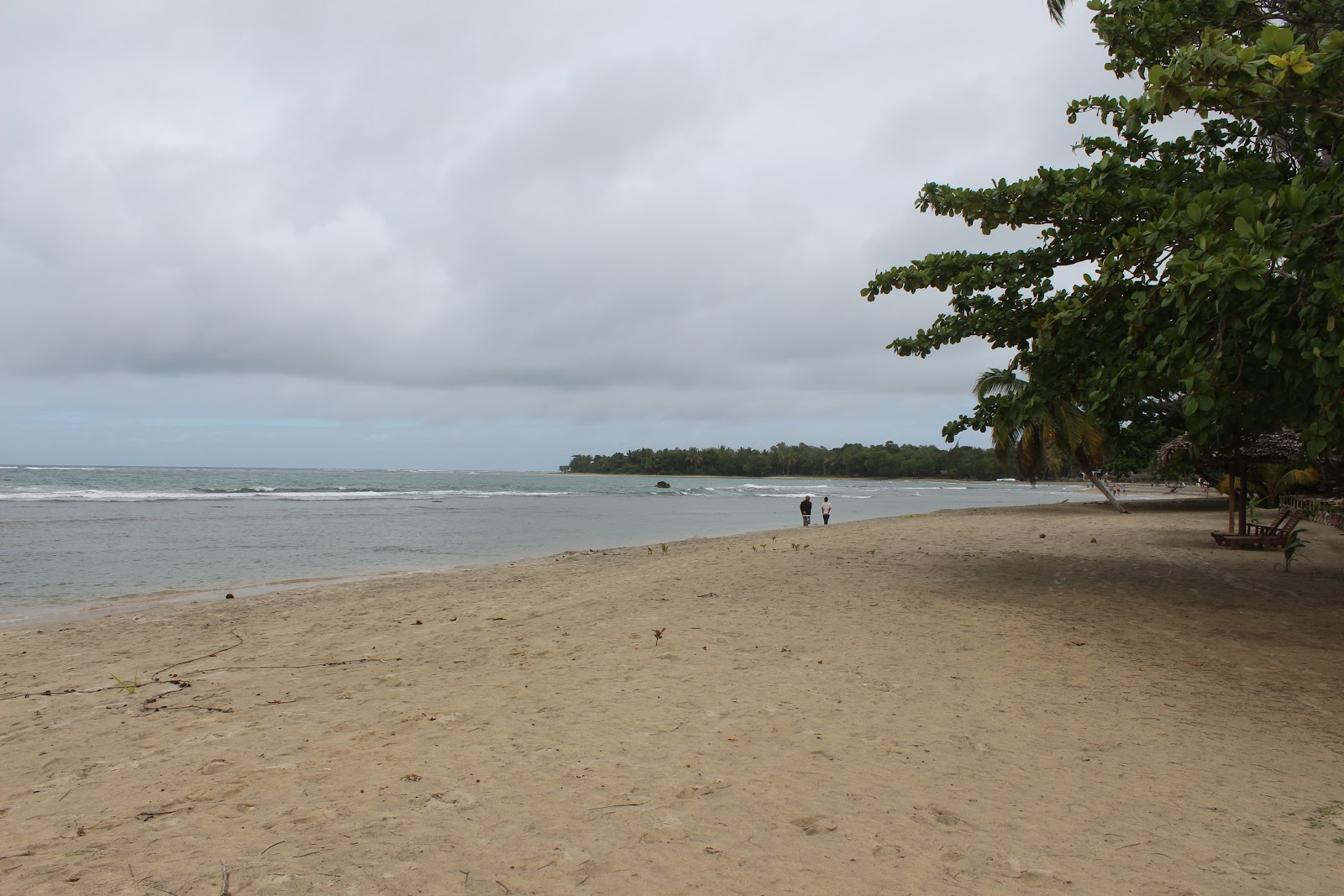 Φωτογραφία του Mahambo beach παροχές περιοχής