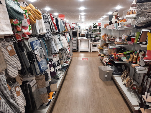 Department Store «Marshalls & HomeGoods», reviews and photos, 311 Costco Way, St Peters, MO 63376, USA